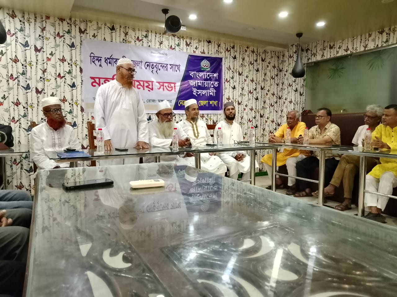 নেত্রকোনায় ভিন্ন ধর্মাবলম্বী নেতৃবৃন্দের সাথে জামায়াতের মতবিনিময়