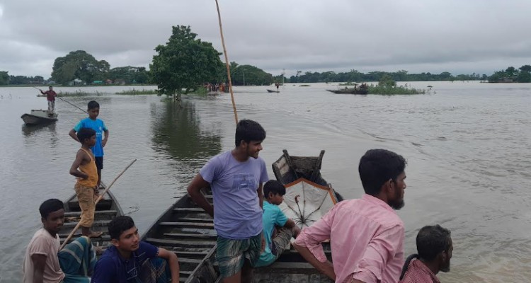 নেত্রকোনার কলমাকান্দায় নৌকা ডুবে ২ নারীর মৃত্যু 